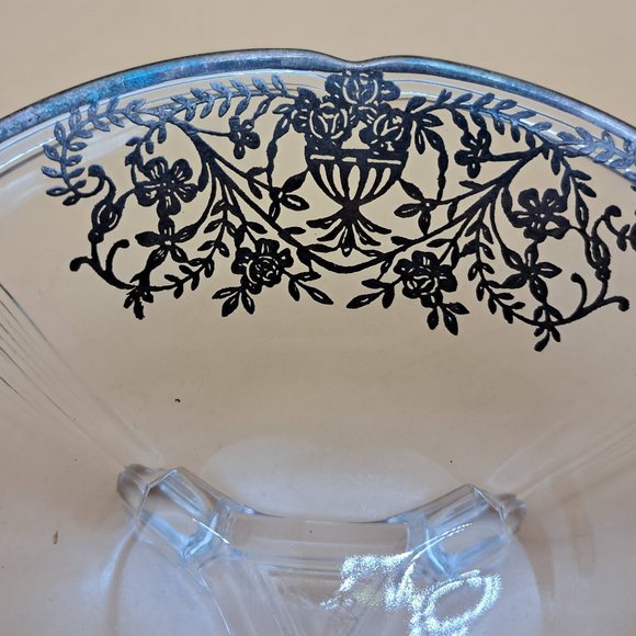 Glass Bowl With Silver Overlay - Picture 10 of 11